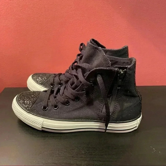 Black Converse with glitter New - Picture 1 of 11